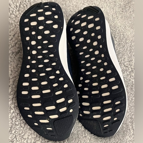 Nike REACT X INFINITY RUN 4 - Picture 2 of 3